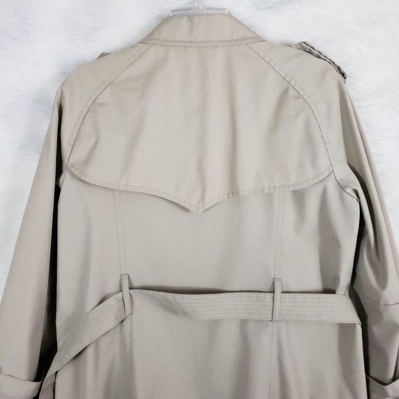 ❌SOLD❌London Fog Double-Breasted Trench coat - Picture 6 of 8